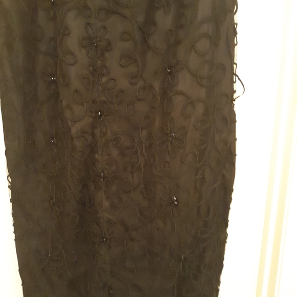 Embroidery skirt suit - Picture 4 of 8